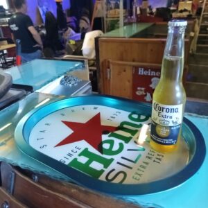 Vassoio Heineken in metallo